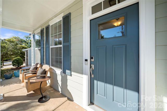 15504 Oleander Drive, Charlotte, NC 28278