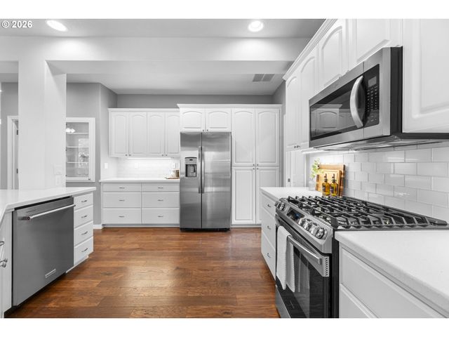 22511 Sw DEWEY Dr, Sherwood, OR 97140