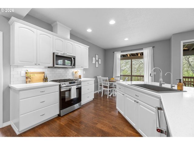 22511 Sw DEWEY Dr, Sherwood, OR 97140