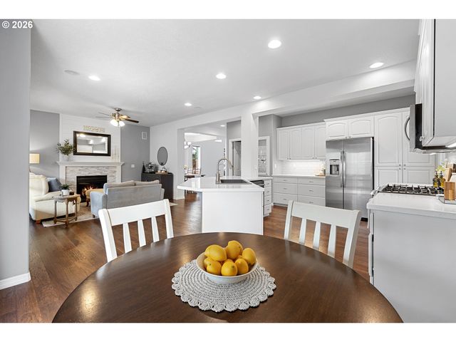 22511 Sw DEWEY Dr, Sherwood, OR 97140