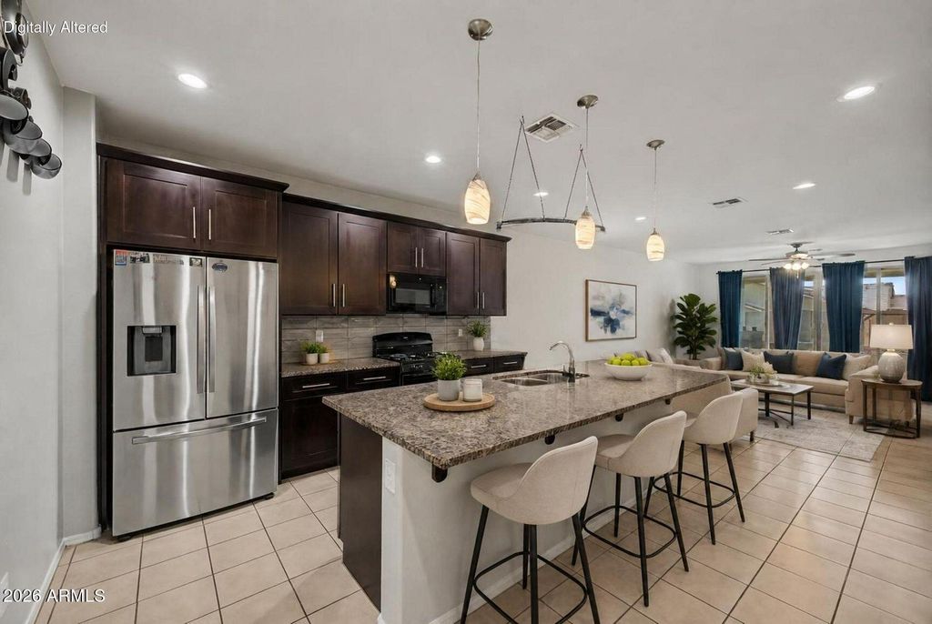 18025 W HILTON Avenue, Goodyear, AZ 85338 — photo 4