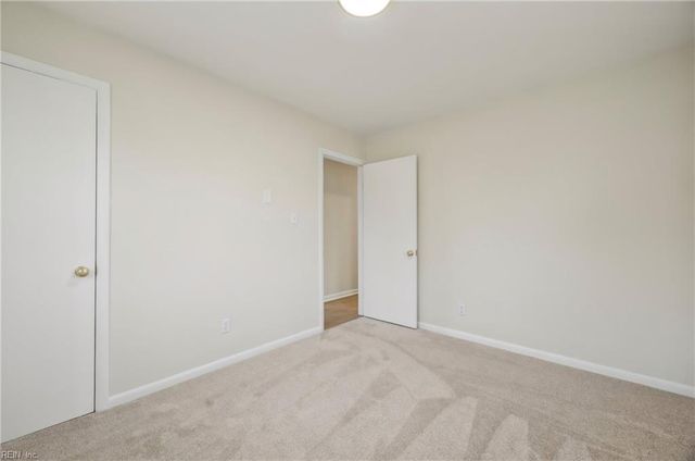 13408 Martha CIR, Smithfield, VA 23430