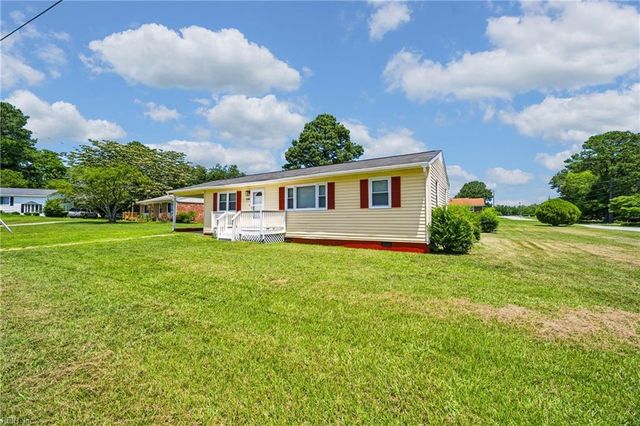 13408 Martha CIR, Smithfield, VA 23430