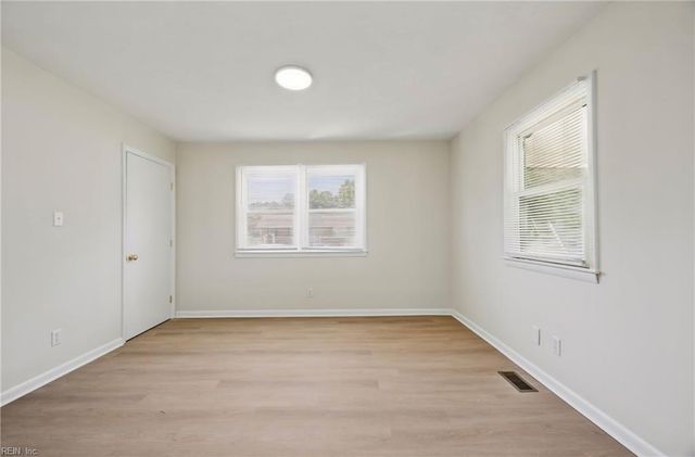 13408 Martha CIR, Smithfield, VA 23430