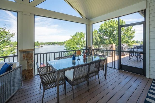 1038 Lake Viking Terrace, Altamont, MO 64620