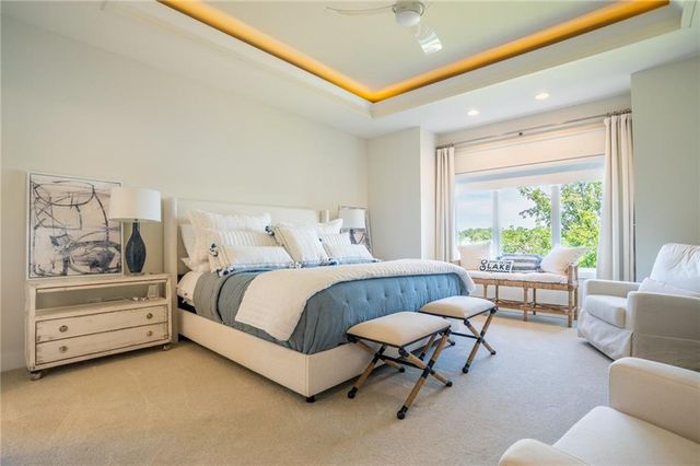 1038 Lake Viking Terrace, Altamont, MO 64620