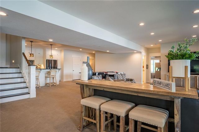 1038 Lake Viking Terrace, Altamont, MO 64620