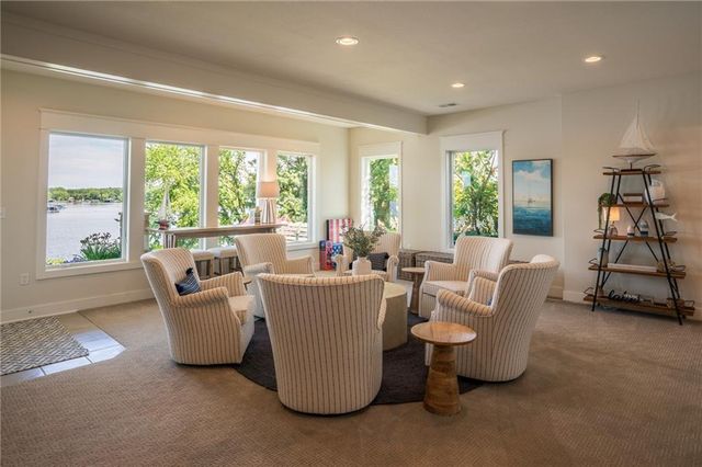 1038 Lake Viking Terrace, Altamont, MO 64620