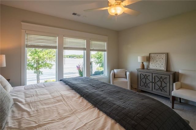 1038 Lake Viking Terrace, Altamont, MO 64620