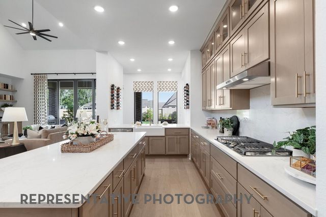 7585 Cardinal Flower Way, Midlothian, TX 76084