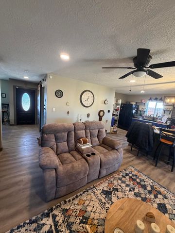 1113 Ash Street, Grants, NM 87020