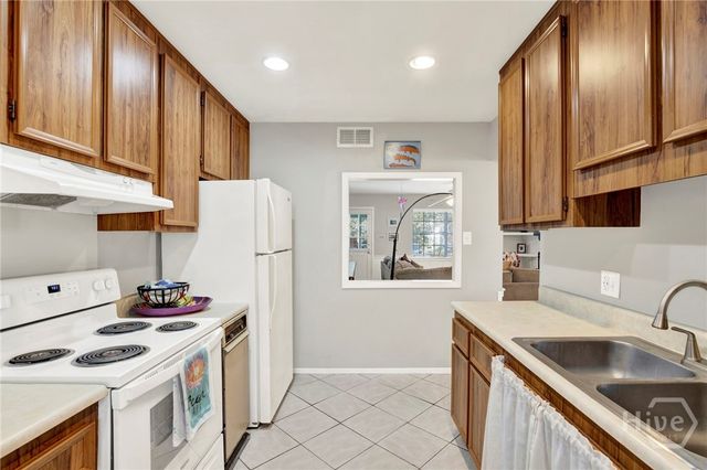 610 2nd Avenue, Tybee Island, GA 31328