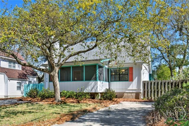 610 2nd Avenue, Tybee Island, GA 31328