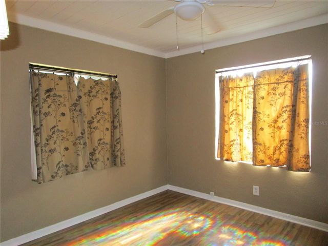 1315 E OSBORNE AVENUE, Tampa, FL 33603