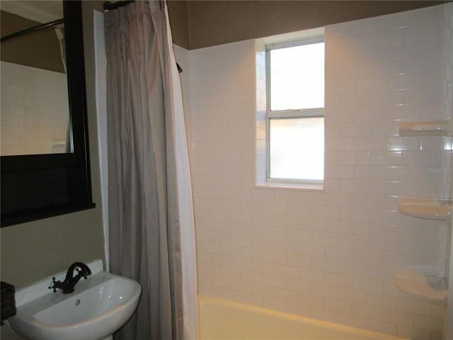 1315 E OSBORNE AVENUE, Tampa, FL 33603