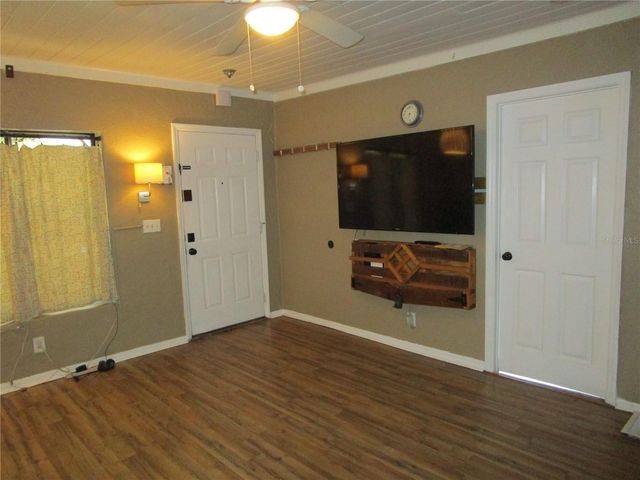 1315 E OSBORNE AVENUE, Tampa, FL 33603