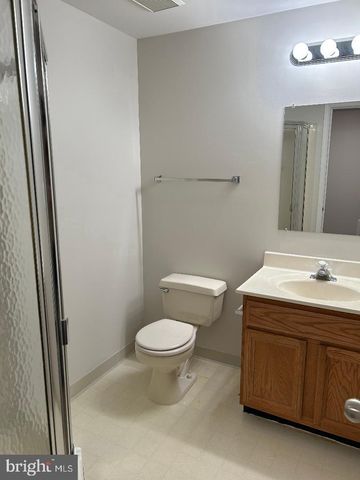 12434 ABBEY KNOLL CT, Woodbridge, VA 22192