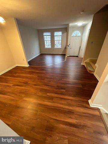 12434 ABBEY KNOLL CT, Woodbridge, VA 22192