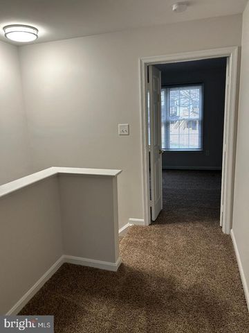 12434 ABBEY KNOLL CT, Woodbridge, VA 22192