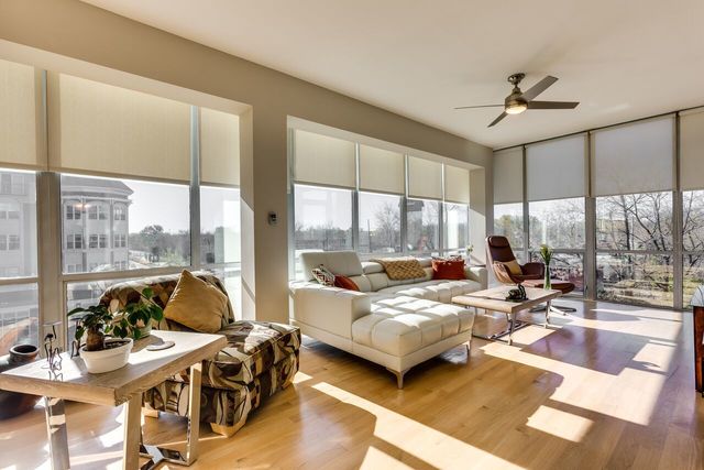 525 KEDZIE Avenue 402, Evanston, IL 60202