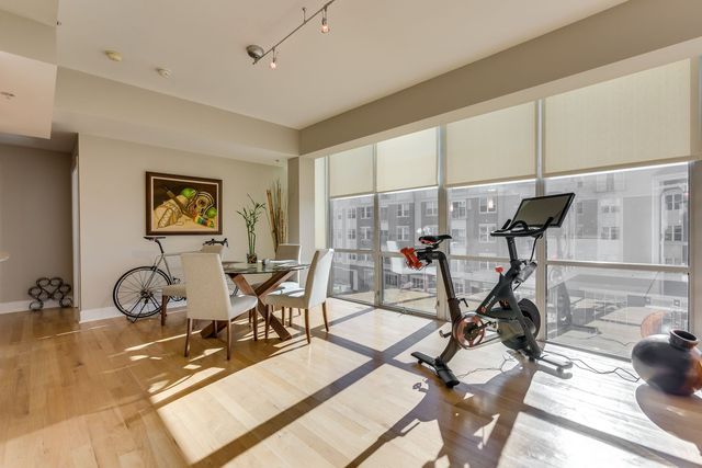 525 KEDZIE Avenue 402, Evanston, IL 60202