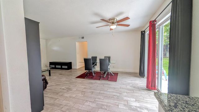 1719 15th Avenue N, Lake Worth Beach, FL 33460