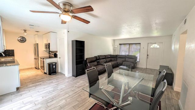 1719 15th Avenue N, Lake Worth Beach, FL 33460