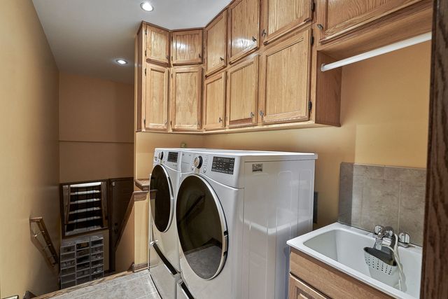 9508 Natoma Avenue, Oak Lawn, IL 60453
