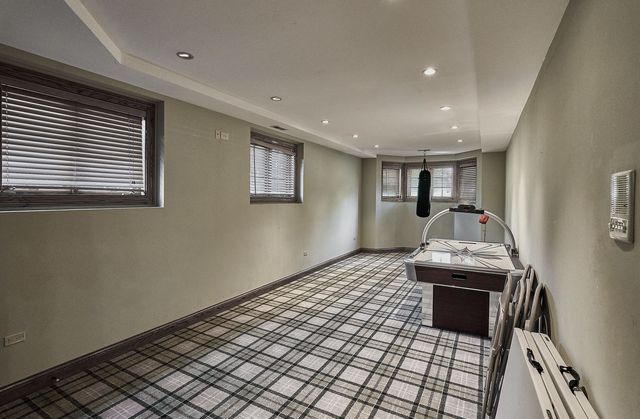 9508 Natoma Avenue, Oak Lawn, IL 60453