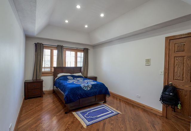 9508 Natoma Avenue, Oak Lawn, IL 60453