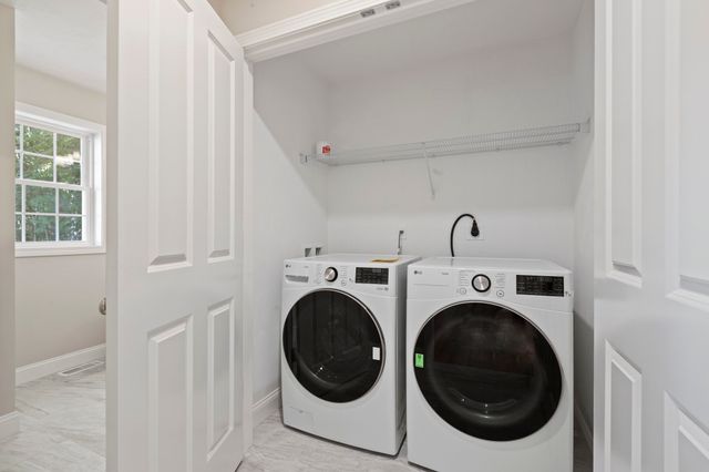 43 Martin Rd, Douglas, MA 01516
