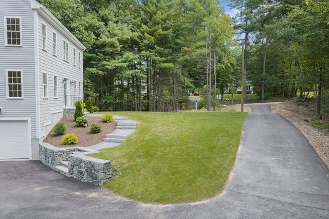 43 Martin Rd, Douglas, MA 01516