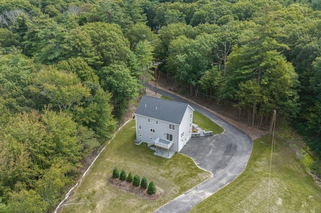 43 Martin Rd, Douglas, MA 01516