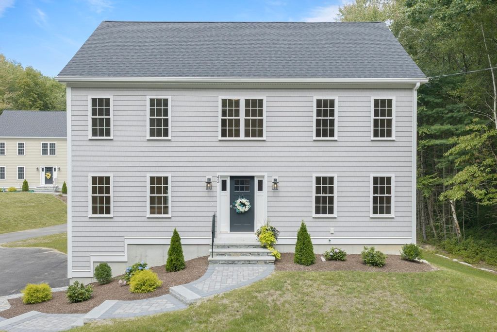43 Martin Rd, Douglas, MA 01516