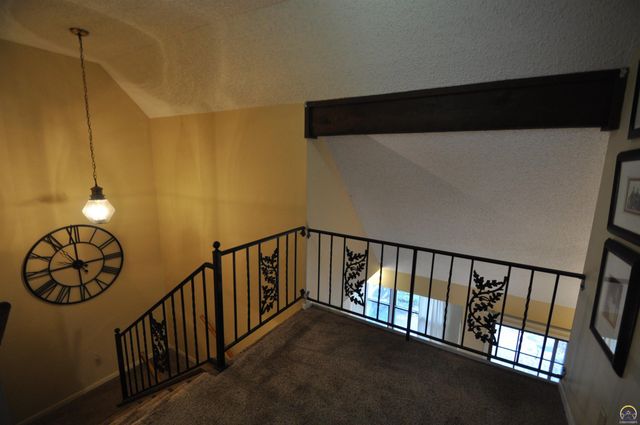 2923 SW Foxcroft 3 CT, Topeka, KS 66614