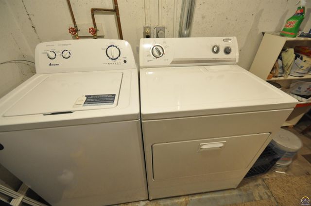 2923 SW Foxcroft 3 CT, Topeka, KS 66614