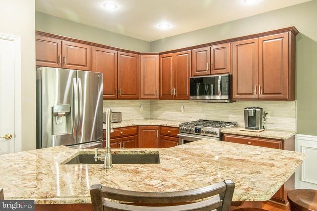 1044 ARIS PEAR WAY, Downingtown, PA 19335
