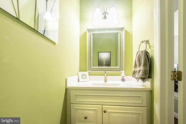 1044 ARIS PEAR WAY, Downingtown, PA 19335