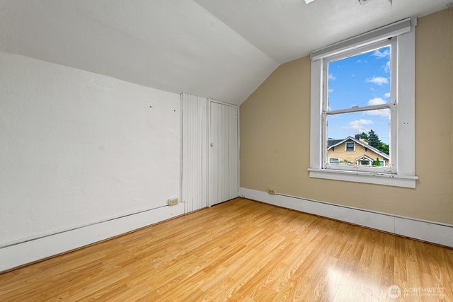 311 4th Street NE, Auburn, WA 98002