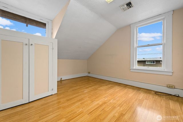311 4th Street NE, Auburn, WA 98002