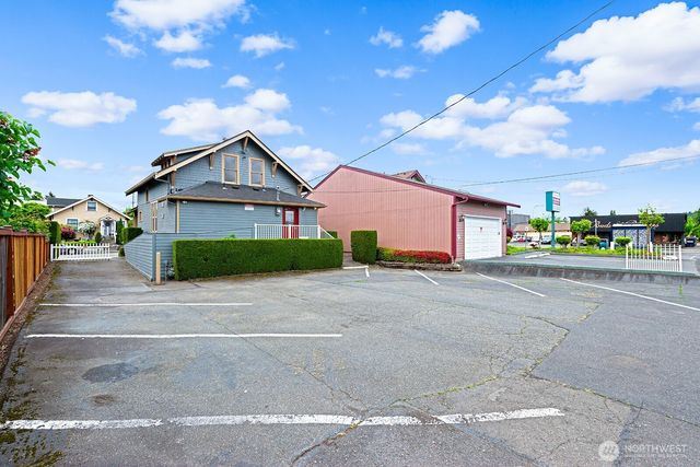 311 4th Street NE, Auburn, WA 98002