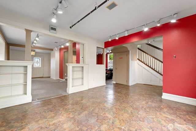 311 4th Street NE, Auburn, WA 98002