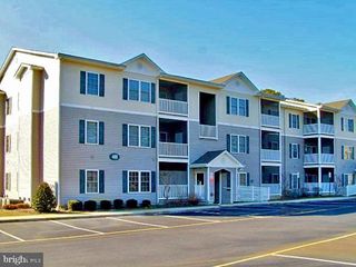 400 CASCADE LN #420, Rehoboth Beach, DE 19971