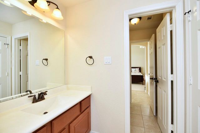 6010 Crystal Water Drive, Richmond, TX 77406