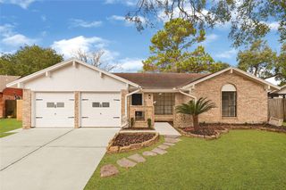 5007 Colmesneil Street, Pearland, TX 77584