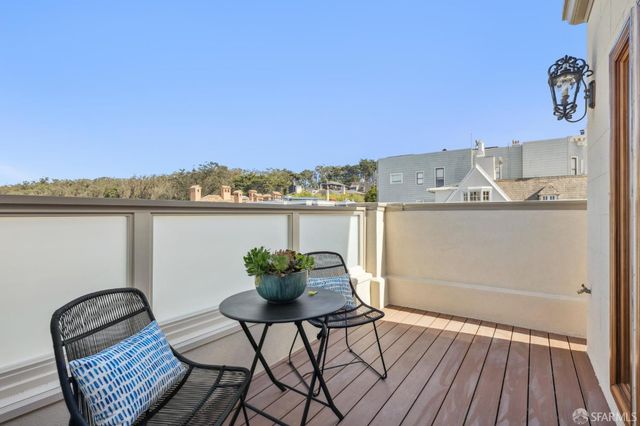 3300 Jackson Street, San Francisco, CA 94118