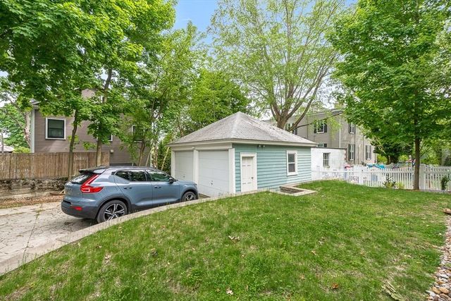 186 Pleasant Street 1, Arlington, MA 02476