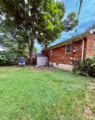 740 Blackburn Avenue, Frankfort, KY 40601