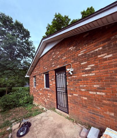 740 Blackburn Avenue, Frankfort, KY 40601