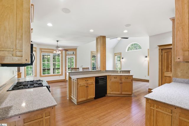 132 Lilie Marie Drive, Piedmont, SC 29673